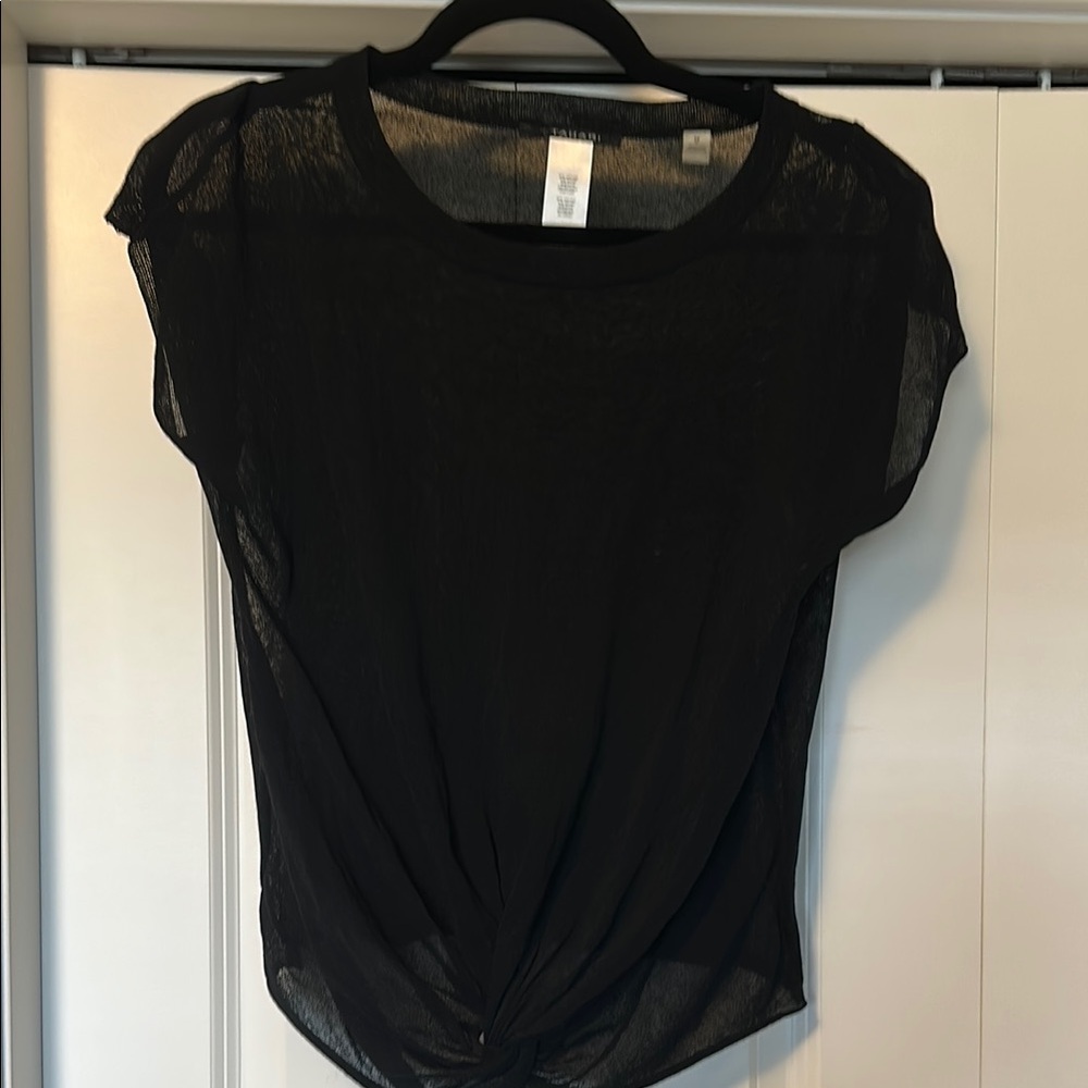 T Tahari Black Cap Sleeve Blouse